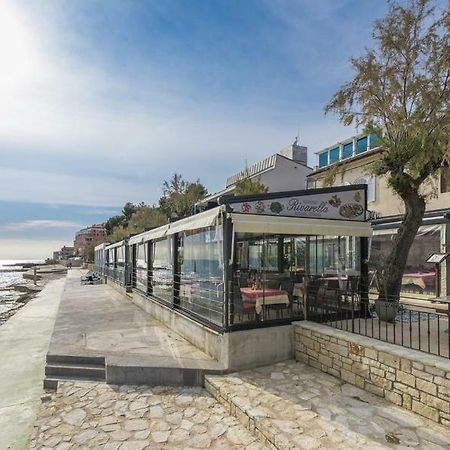Novigrad Istria Apartment Lion מראה חיצוני תמונה